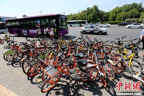 “老弱病殘”的共享單車何處安放 還需共治模式破題