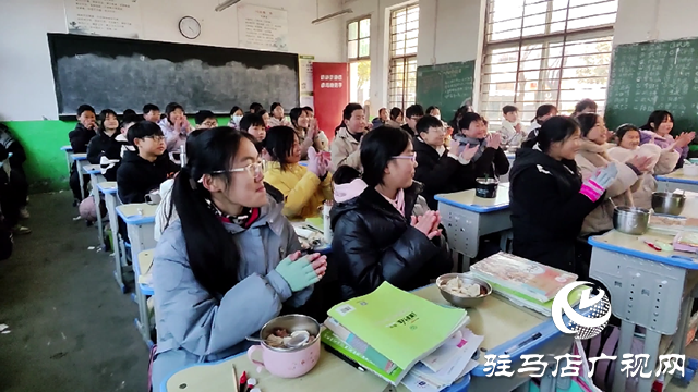 西平縣：情暖冬至，愛心水餃香飄校園