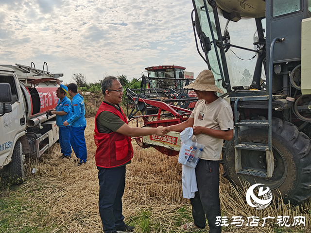 中國石油駐馬店銷售公司：油車開到田間地頭 助力三夏搶收