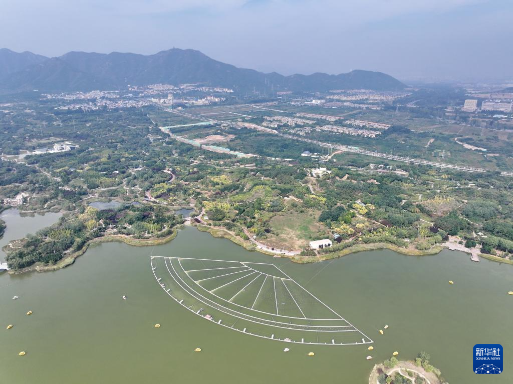 飛閱大好河山